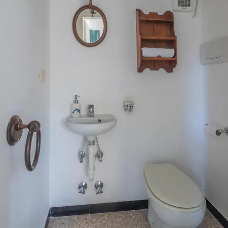 Сasa de vacaciones Torre Dell'amore, Genova, Seaview Génova