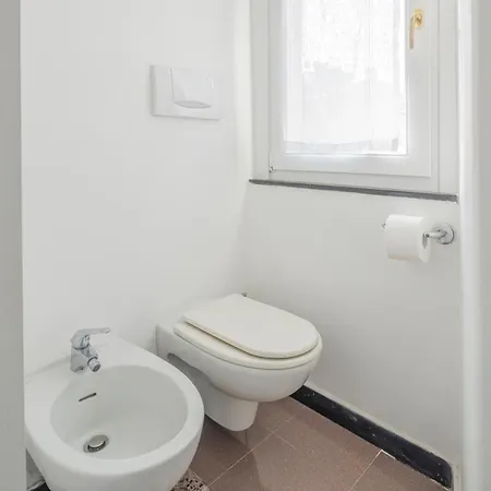 Сasa de vacaciones Torre Dell'amore, Genova, Seaview Génova