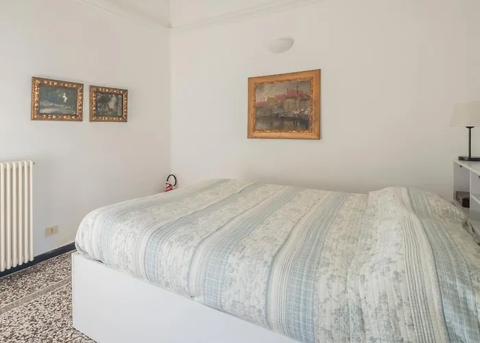 Torre Dell'amore, Genova, Seaview