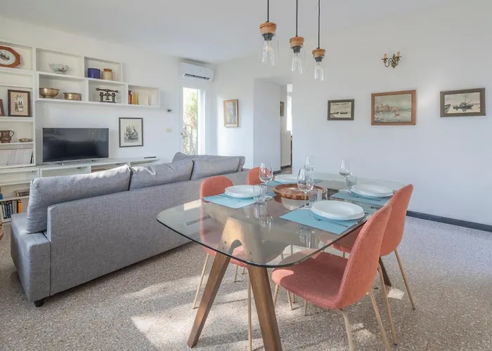 Torre Dell'amore, Genova, Seaview Сasa de vacaciones *