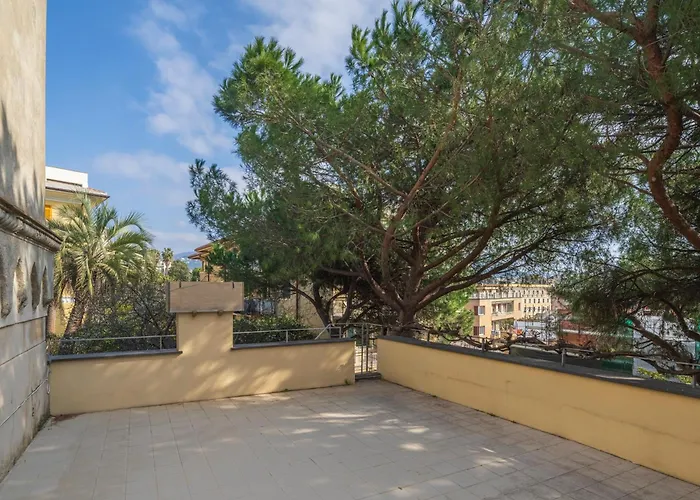 Сasa de vacaciones Torre Dell'amore, Genova, Seaview Génova